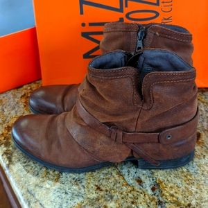 Seymour Boot size 41